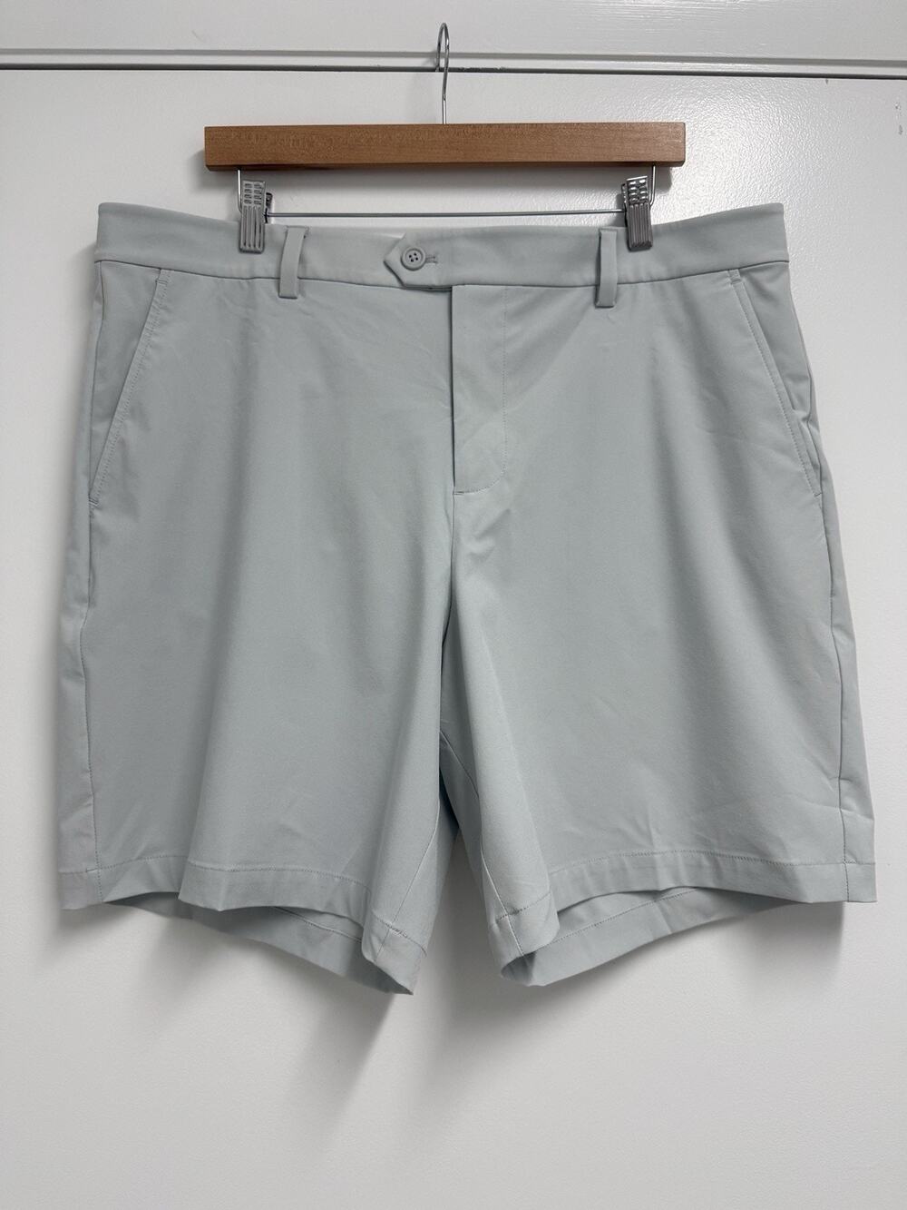 G/FORE Shorts Men’s 38 Light Gray Maverick 4-Way Stretch Quick Dry Stretch Golf